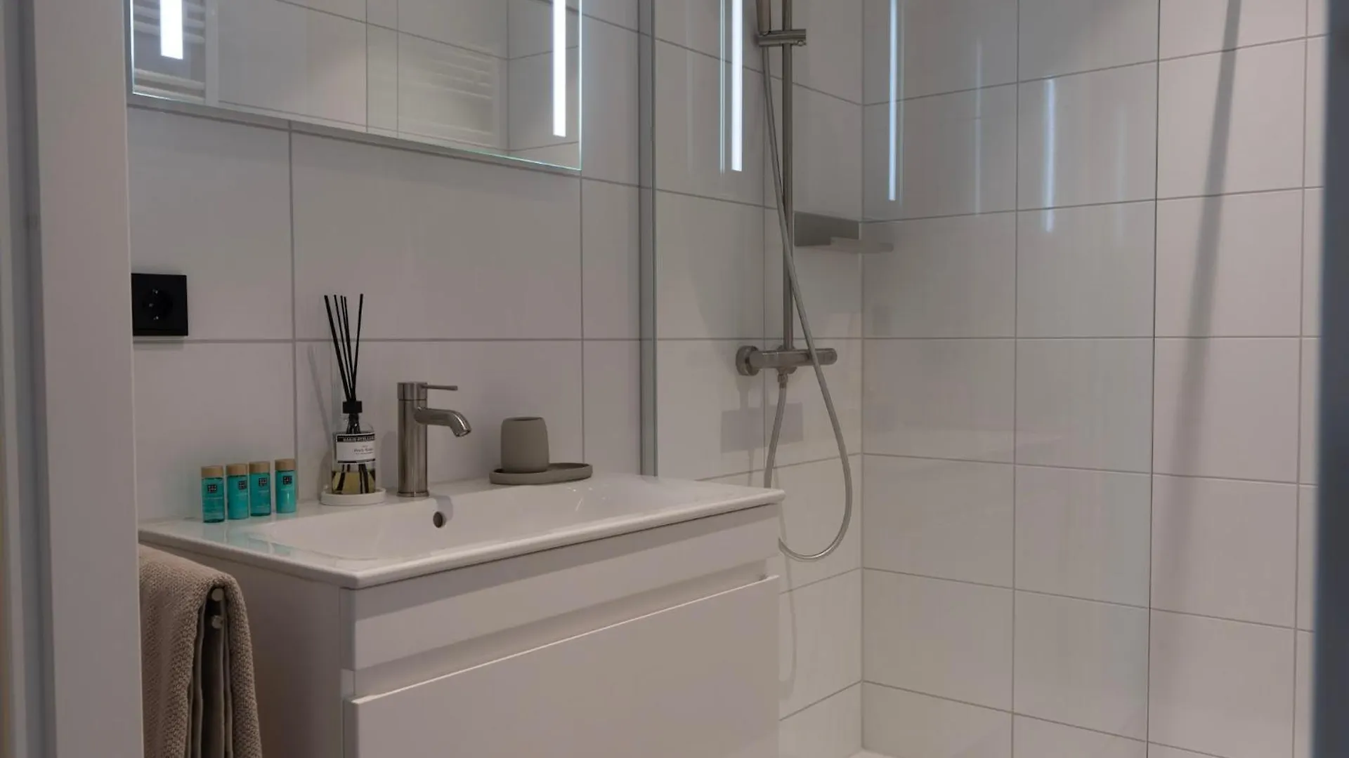 Birdseye Short Stay Residentie Rotterdam-Kralingen Rotterdam